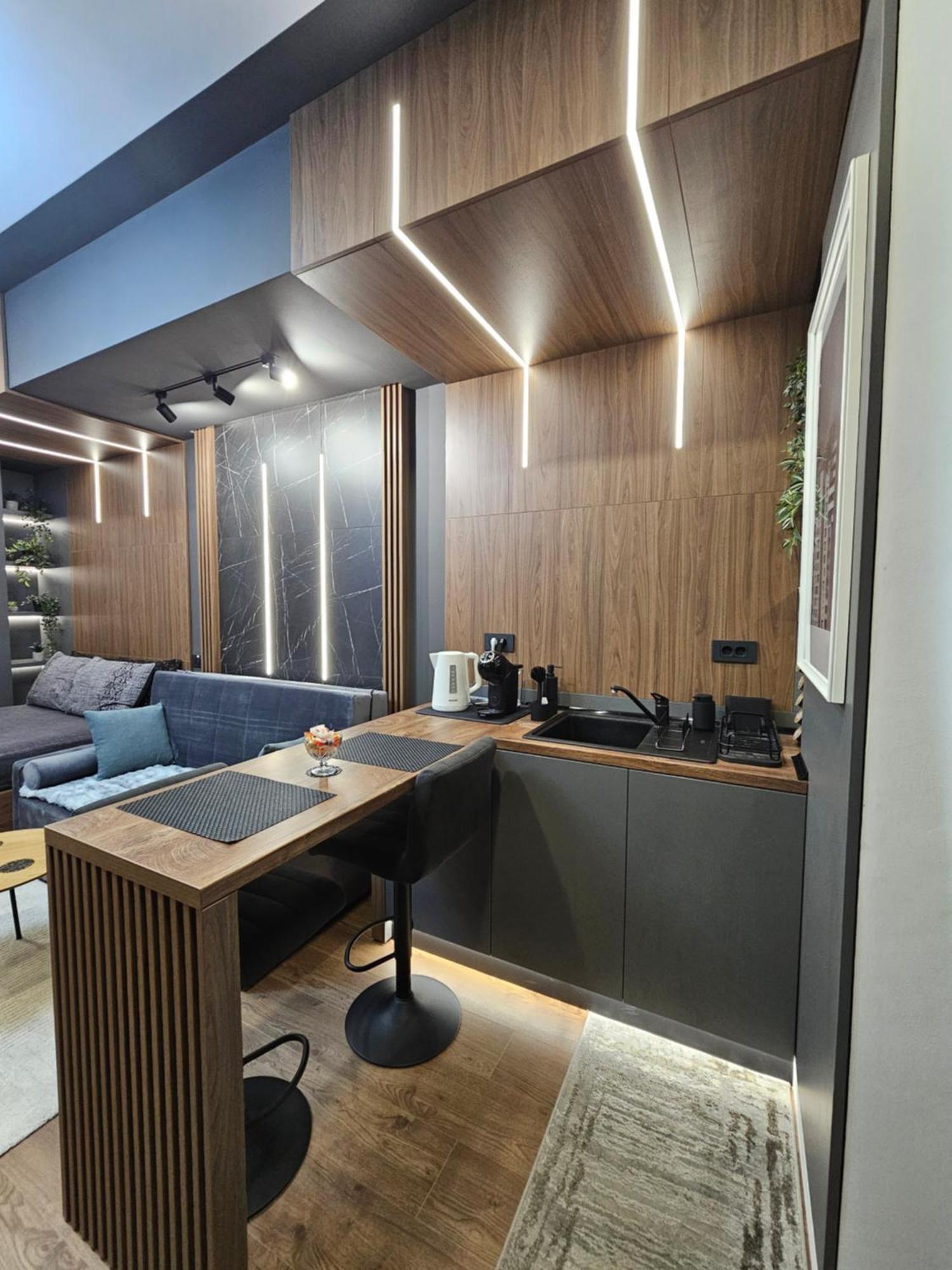 Iasi Business Suite Екстериор снимка